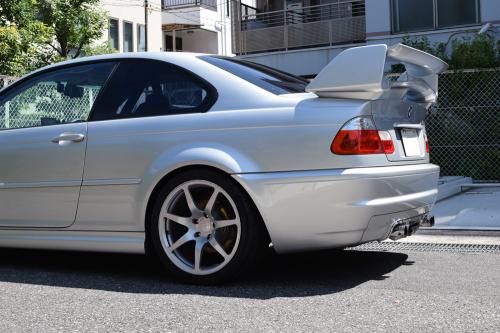 BMW E46 328ci リアフェンダー