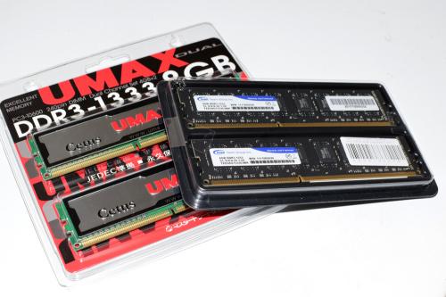 DDR3メモリー 4GByte　8セルと16セル