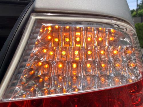 BMW E46 LEDウィンカーを点灯した状態