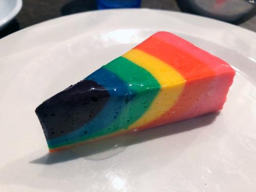 レインボーチーズケーキ