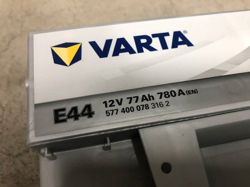 購入したVARTAバッテリーの型番577 400 078