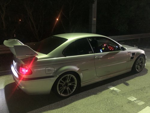 BMW E46 328ci パーキングエリアでの一枚