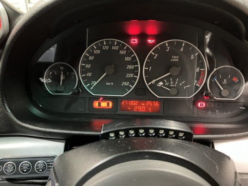 25年目の本日時点の走行距離は271,302km