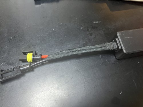 更にアセテートテープを巻く