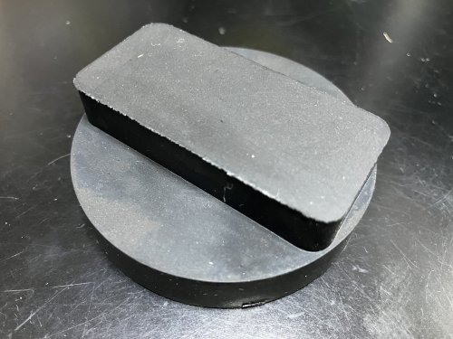 購入したゴムパッド