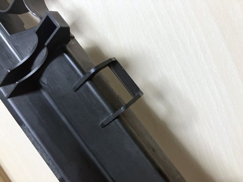 型を取ったマスターの爪を引っ掛ける部分