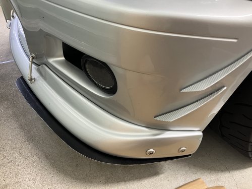カットしたアルミ複合板を取り急ぎ仮組み