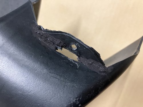 耐候性マーカー黒で塗装