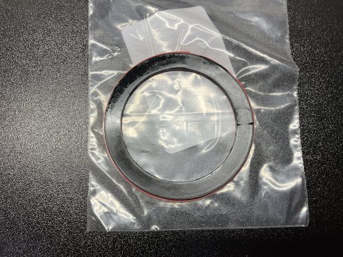 IMG_4339.jpg ゴムパッキンを重ねて比較