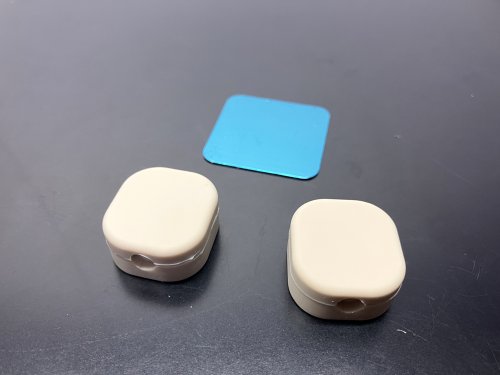 ケーブルホルダー「マグネット」の中身