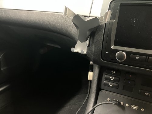 ケーブルホルダー「マグネット」