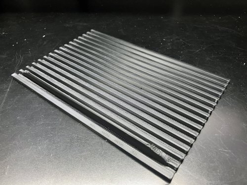 3Dプリンターで出力したリアコンソールトレイ　蛇腹蓋