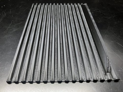 3Dプリンターで出力した蛇腹蓋