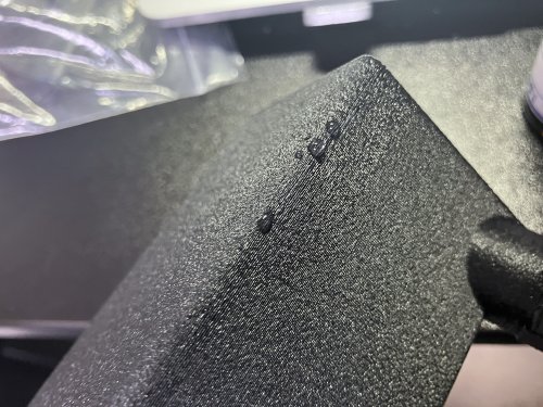 加圧テストしてみたら積層から水が滲み出てきた