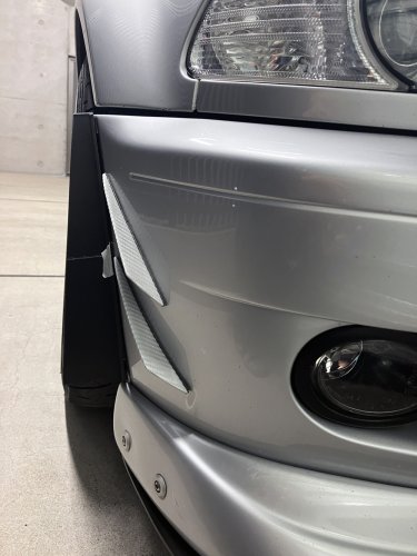 フロント正面から見た状態