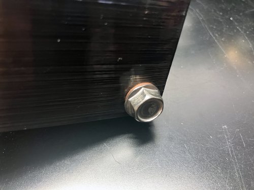 ドレンボルト部分