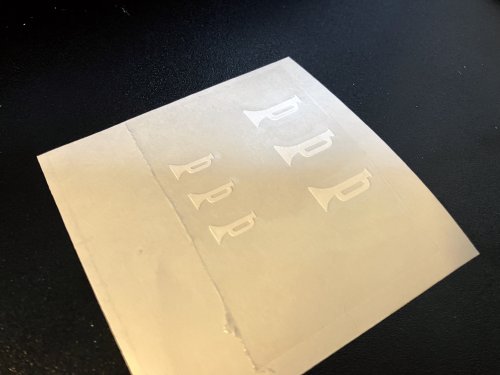 カッテイングマシーンでホーンマークを印刷