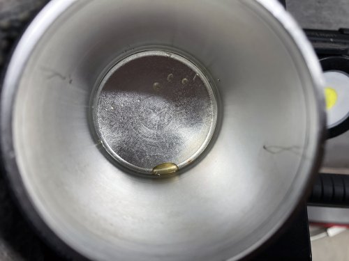 オイルキャッチタンク内部の状態