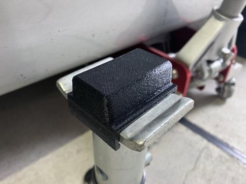 BMW ジャッキスタンドアダブター