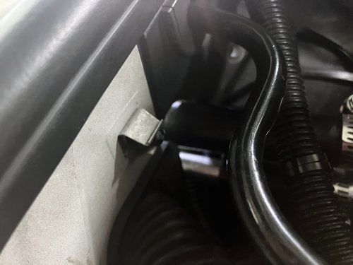 ボディ側についている爪部分