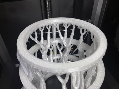 糸引きがひどい