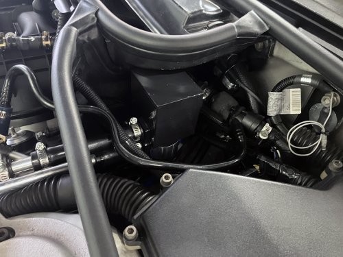 オイルセパレーターバージョン6を装備