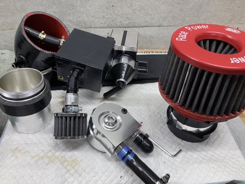 ブローバイラインをバラシた状態