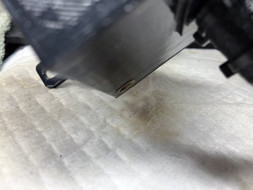 ブローバイチャンバーの状態確認