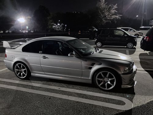 パーキングエリアで