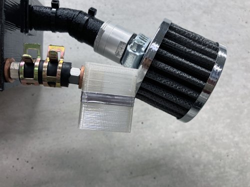 オイルセパレーターのドレンタンク