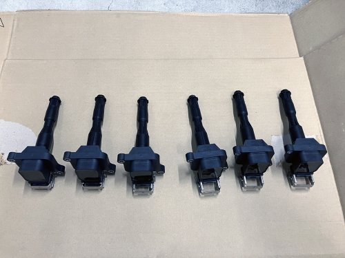 取り外したイグニッションコイル