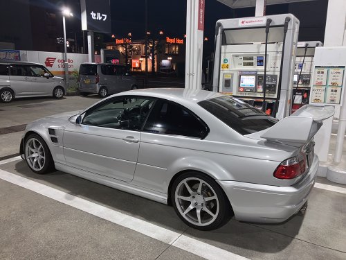 ガソリンスタンド