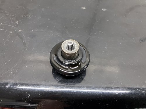 オイル漏れを起こしたグロメット