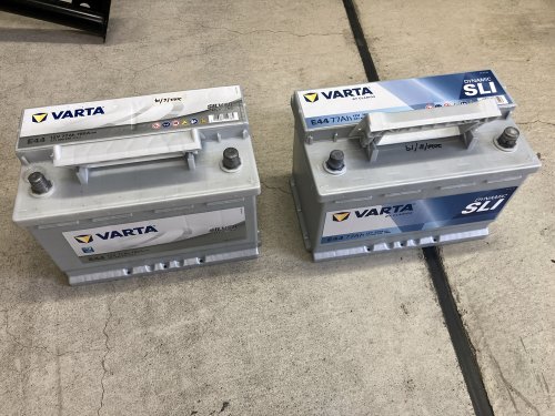 新旧バッテリーの比較
