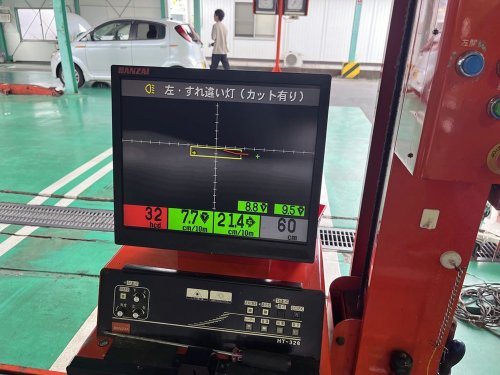 6000Kのバルブでの左前テスター