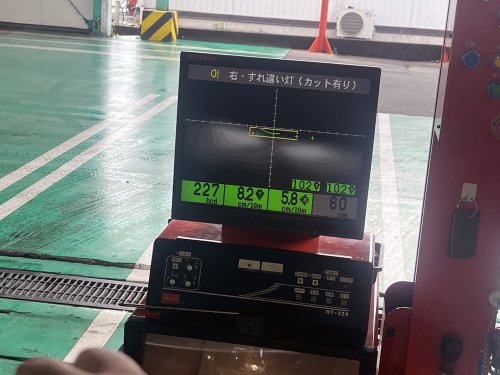 光軸テスター屋さんで右側ライトの状態