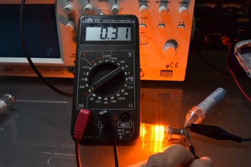 LEDウィンカーバルブの消費電流計測