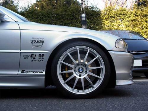 BMW E46 QUATTROCORSEホイール装備