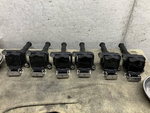 取り外したイグニッションコイル