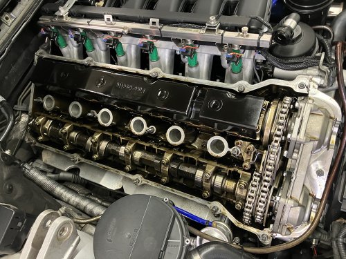 25年、27万キロ走行のエンジンのカムシャフトの状態