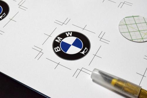 BMWロゴ作成